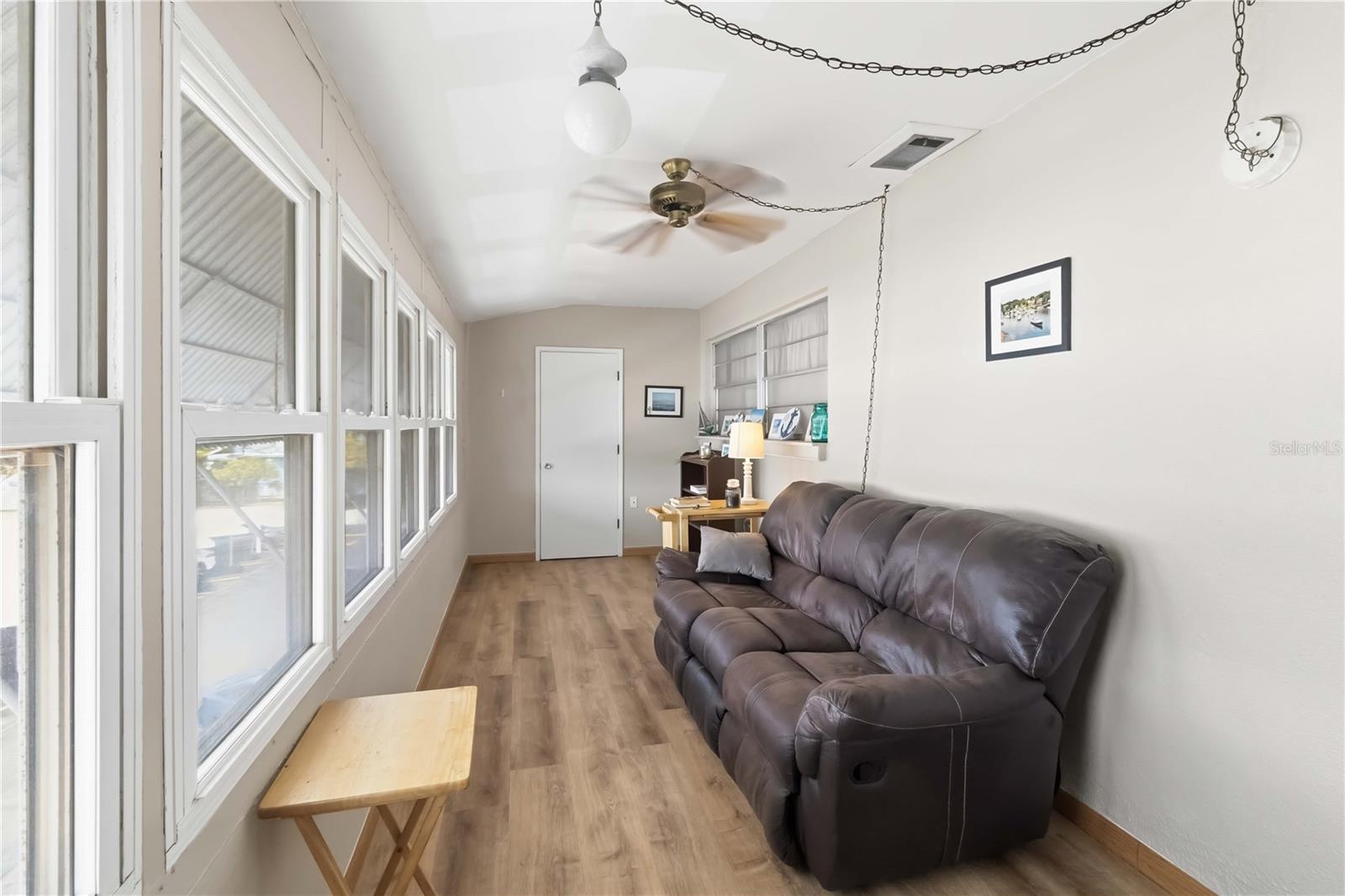 TOWN APTS CONDO - Residential