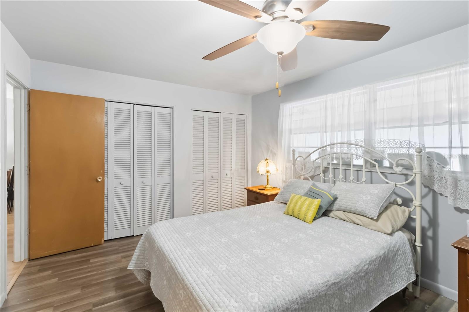 TOWN APTS CONDO - Residential