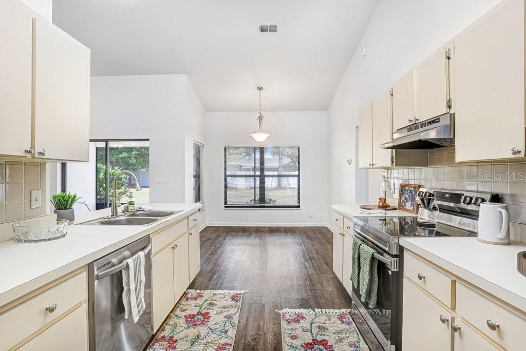 BUCKHORN TRACE - Residential