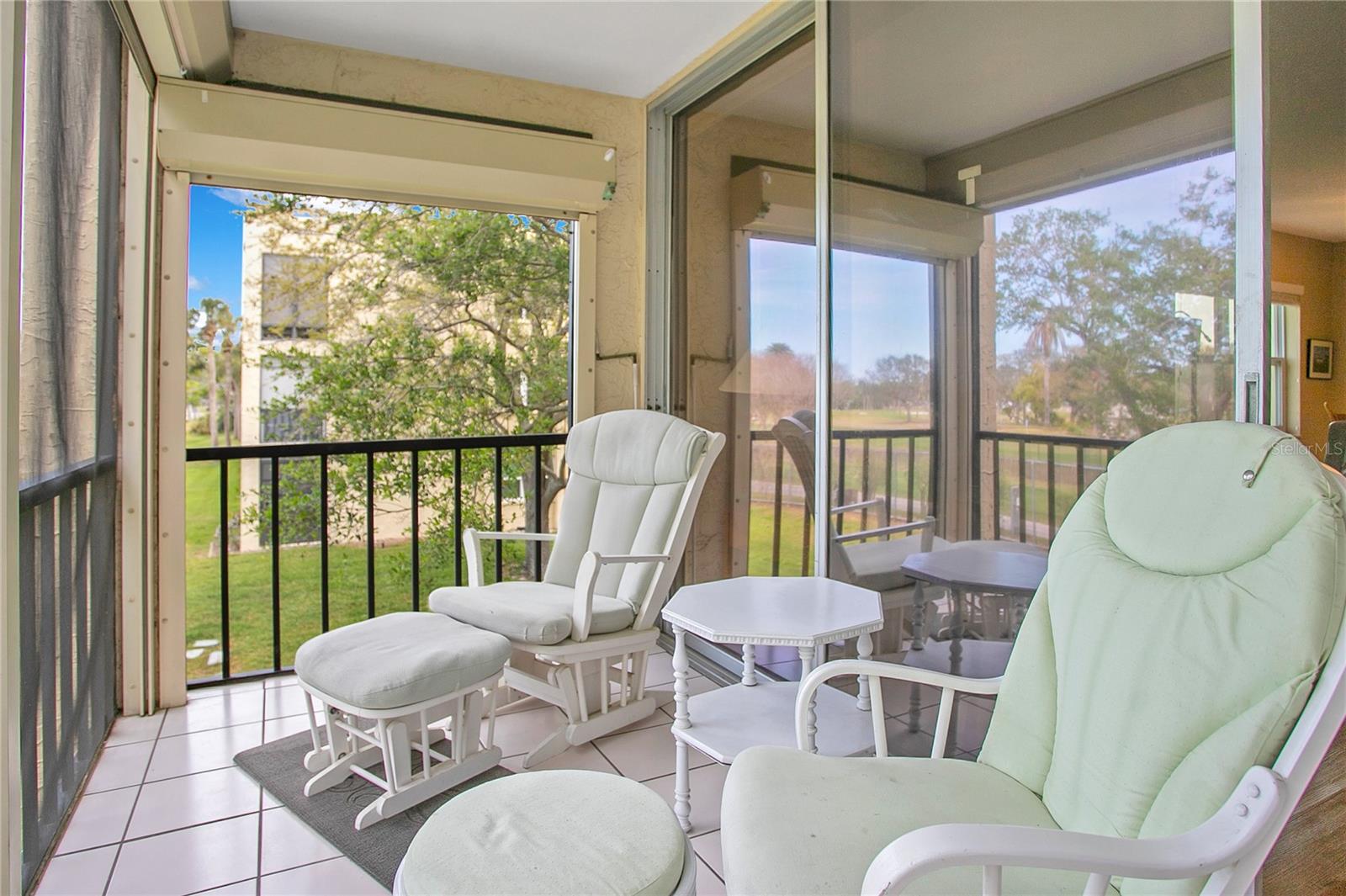 VILLAS CAPRI CONDO - Residential