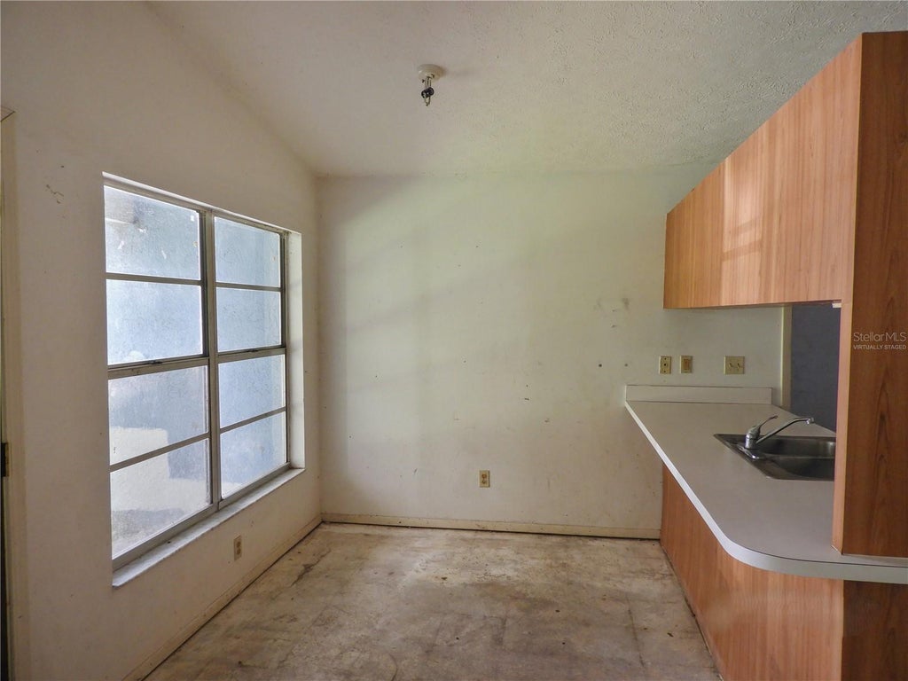 Photo of 1211 Niagara Street, Plant City, FL 33563 (MLS # TB8547822)