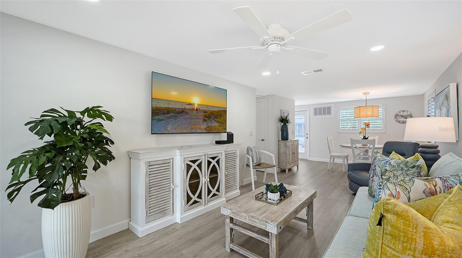 ALOHA KAI APTS - Residential