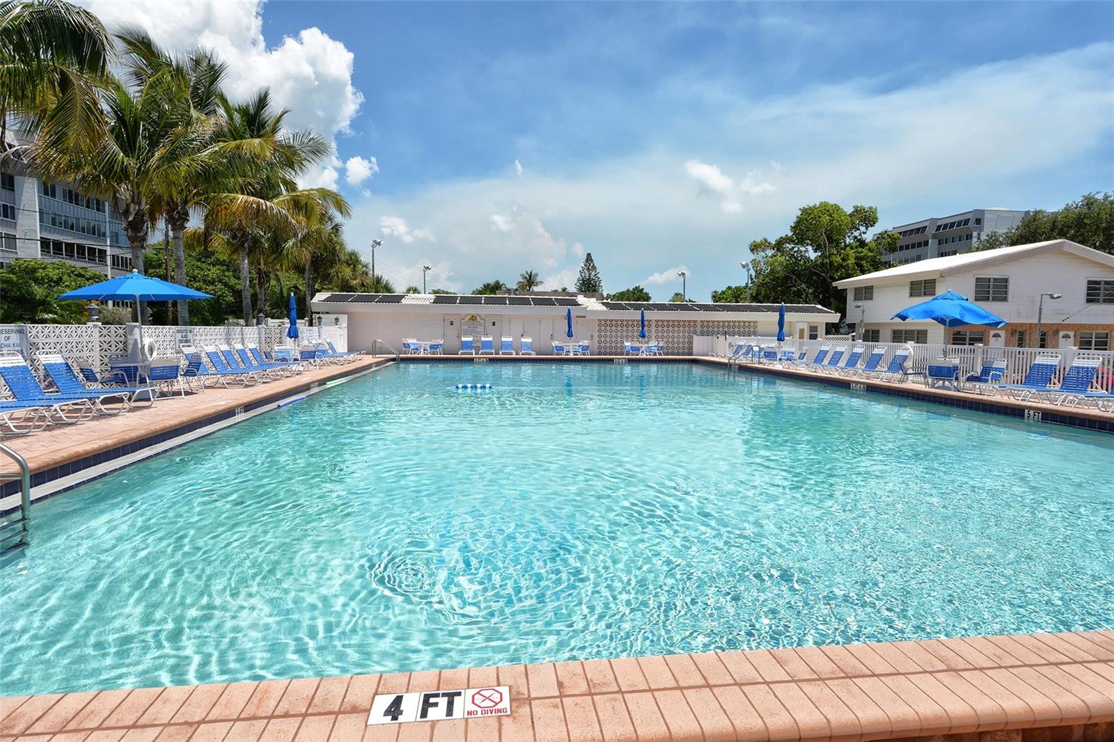 ALOHA KAI APTS - Residential
