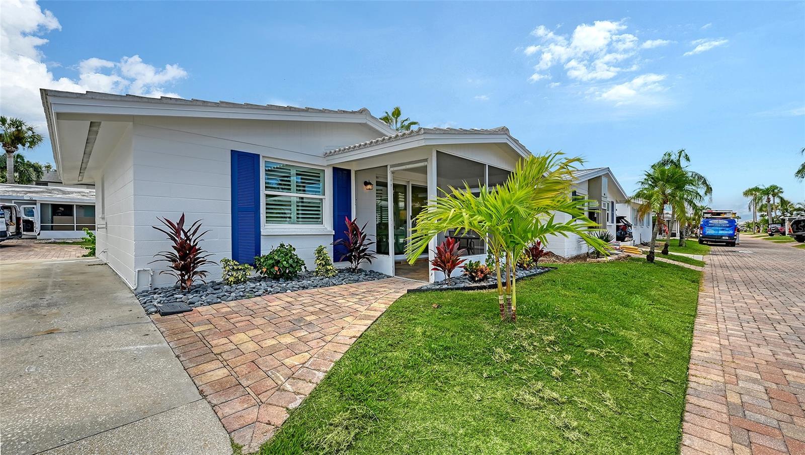 ALOHA KAI APTS - Residential