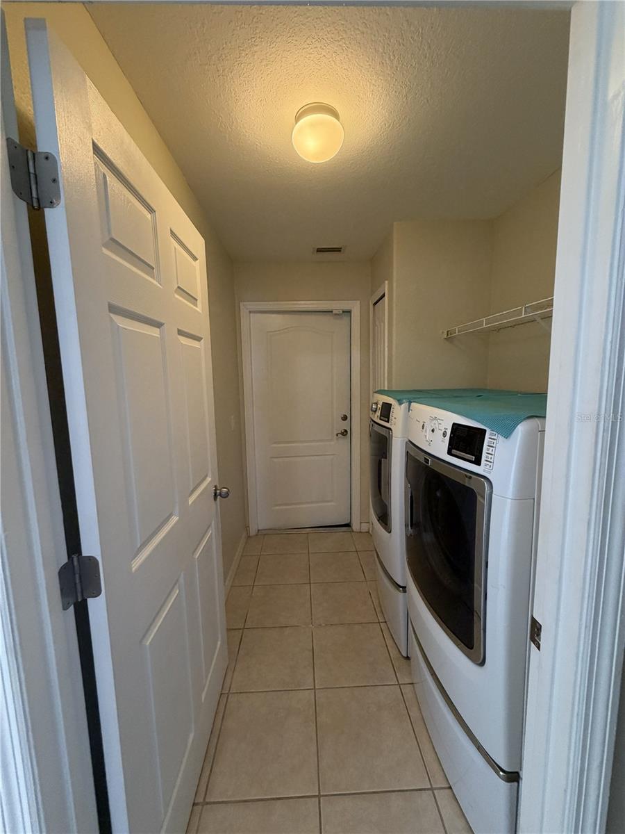 PORT CHARLOTTE SUB 10 - Residential Lease