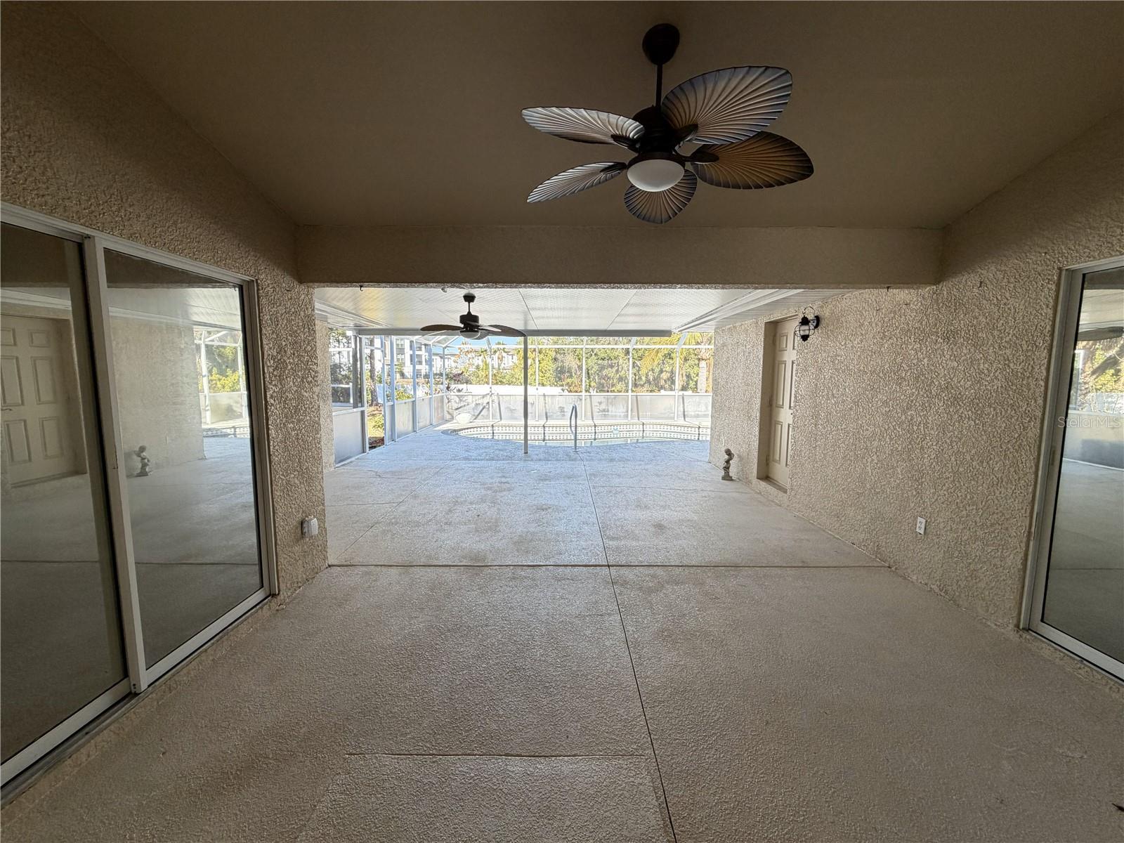 PORT CHARLOTTE SUB 10 - Residential Lease