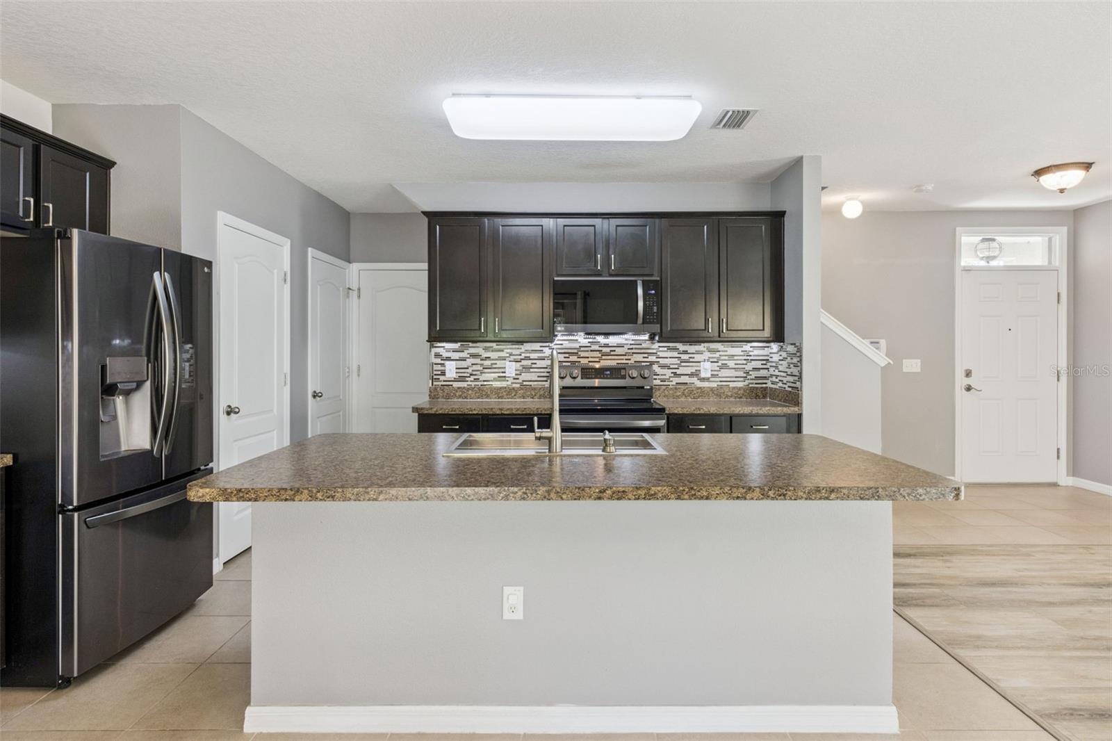 SANCTUARY PH 2 - Residential