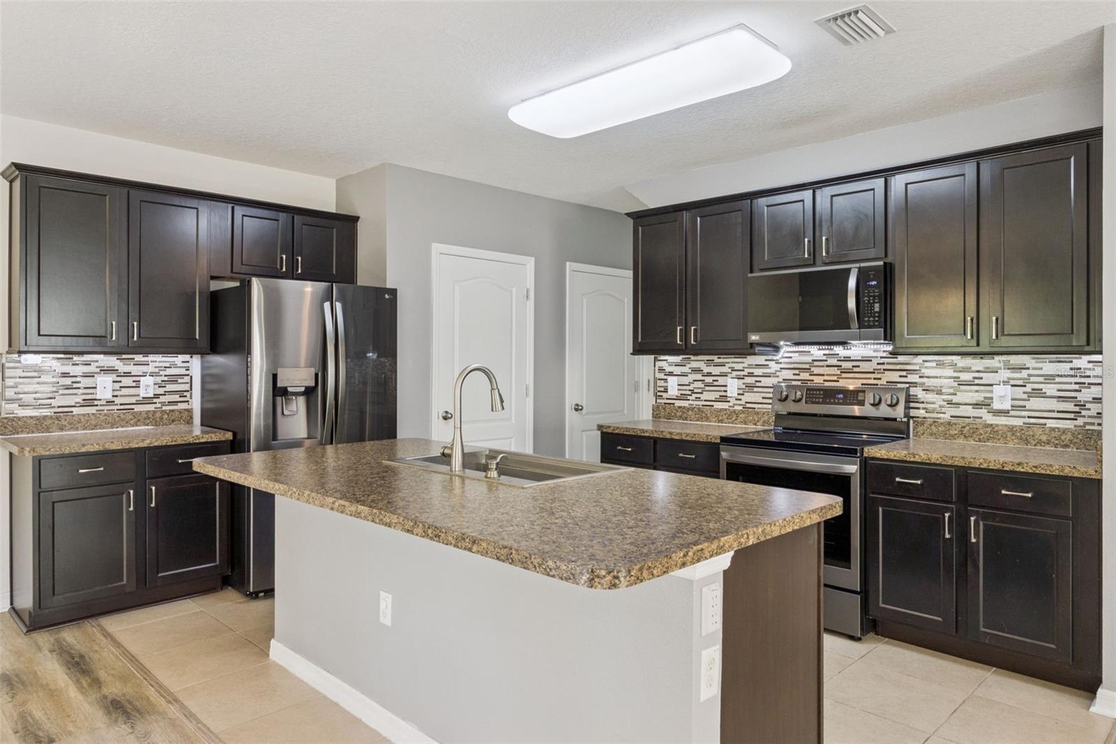 SANCTUARY PH 2 - Residential