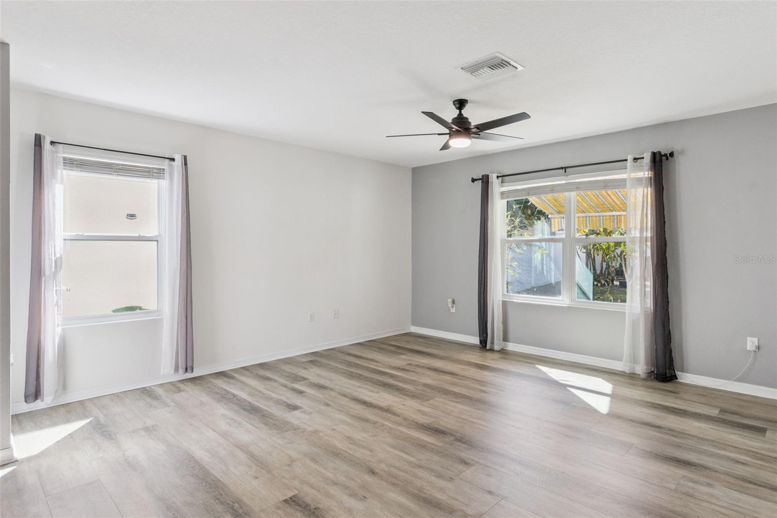 SANCTUARY PH 2 - Residential