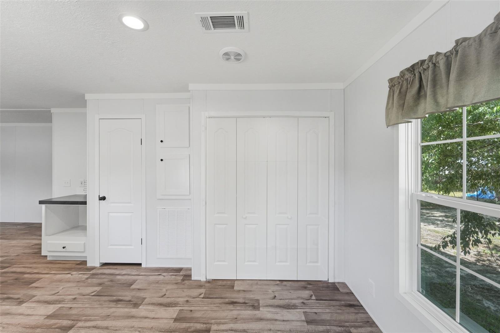 HIGHLAND LAKES - Residential