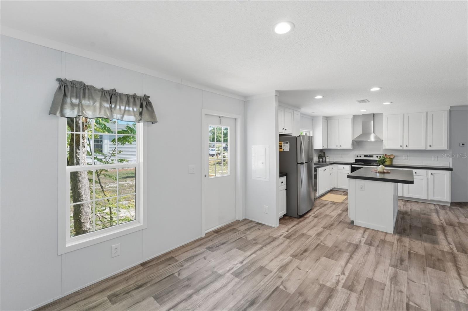 HIGHLAND LAKES - Residential