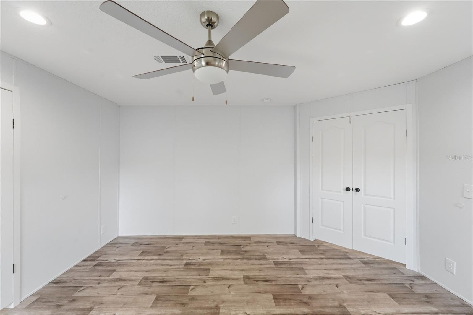HIGHLAND LAKES - Residential