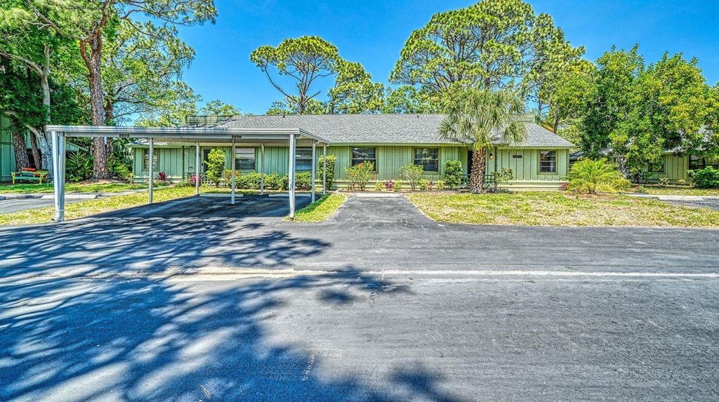 Photo of 5056 Barrington Circle #2602, Sarasota, FL 34234 (MLS # A4690904)