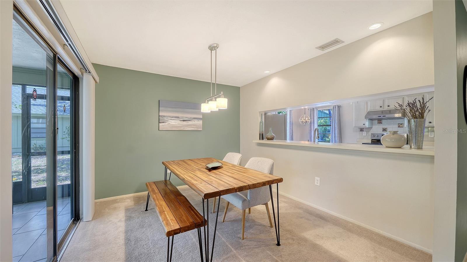 BARRINGTON WOODS - Residential