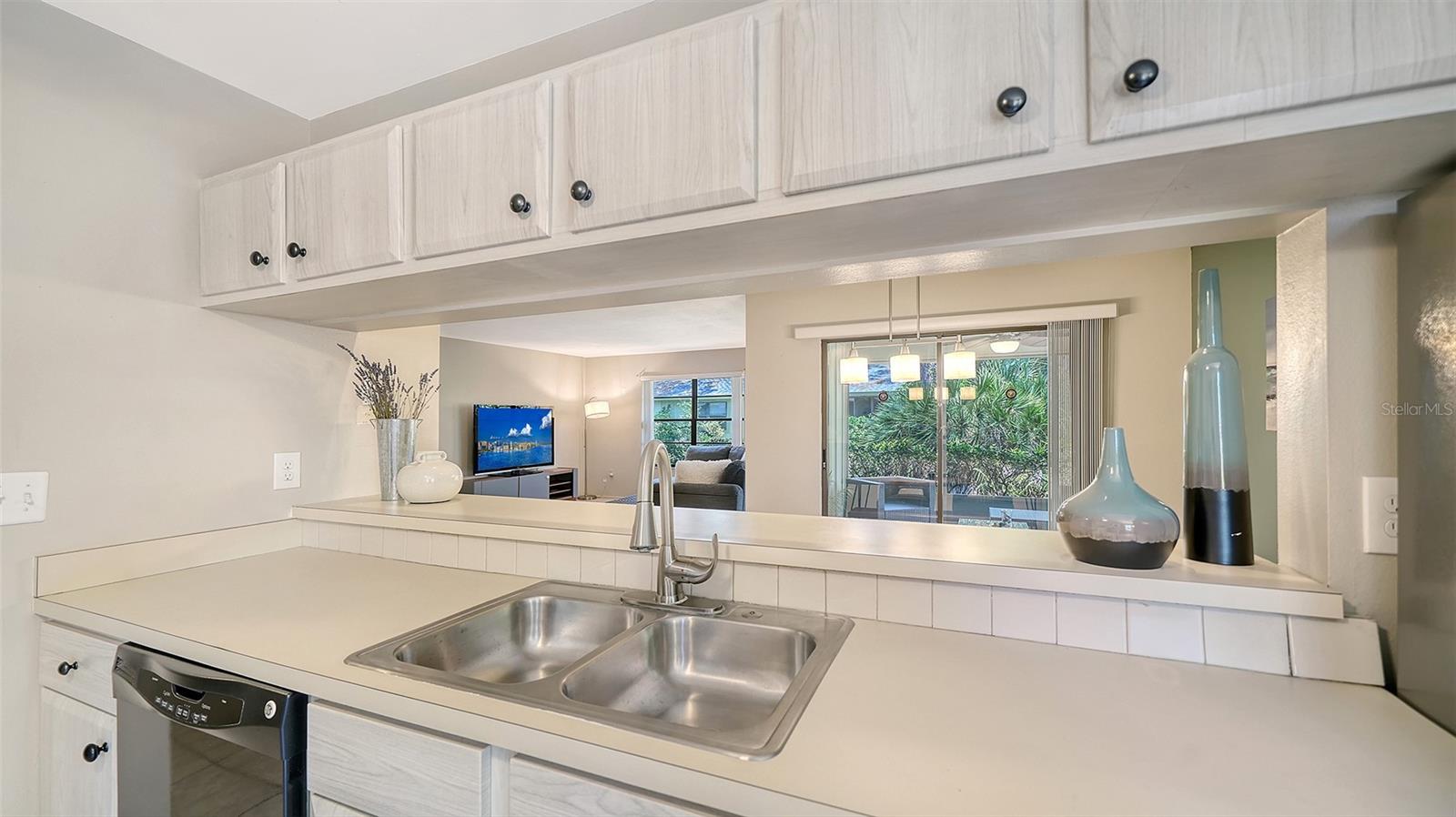 BARRINGTON WOODS - Residential