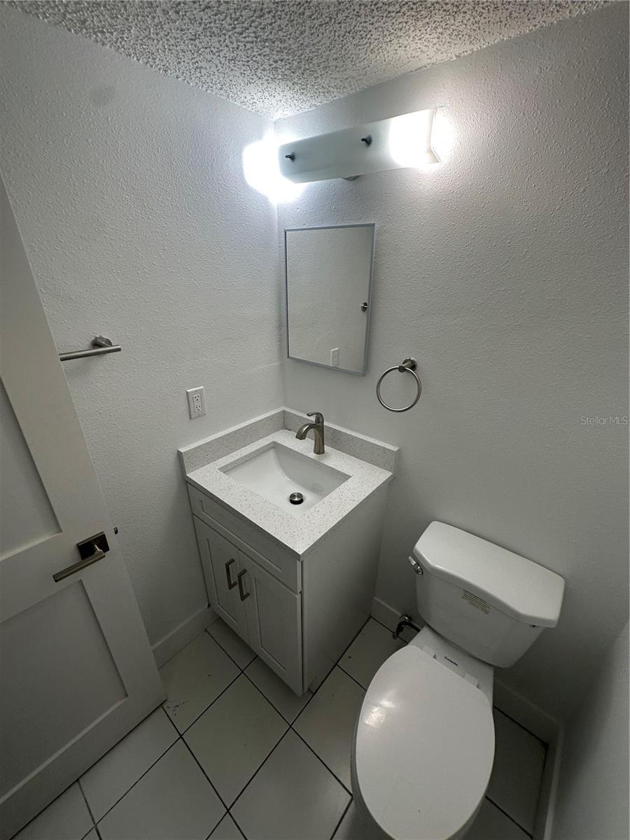 COVE SPGS CONDO - Residential