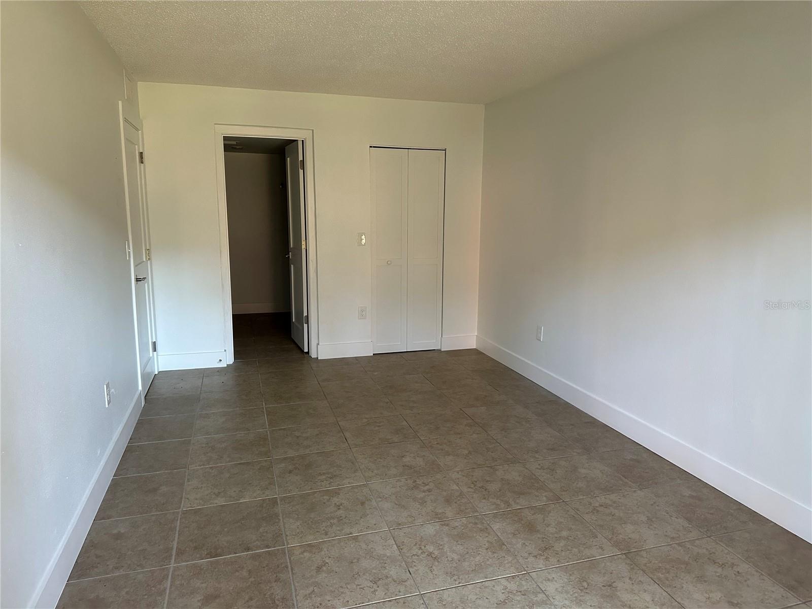 COVE SPGS CONDO - Residential