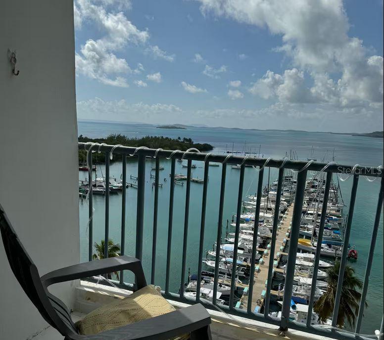 ISLETA MARINA - Residential