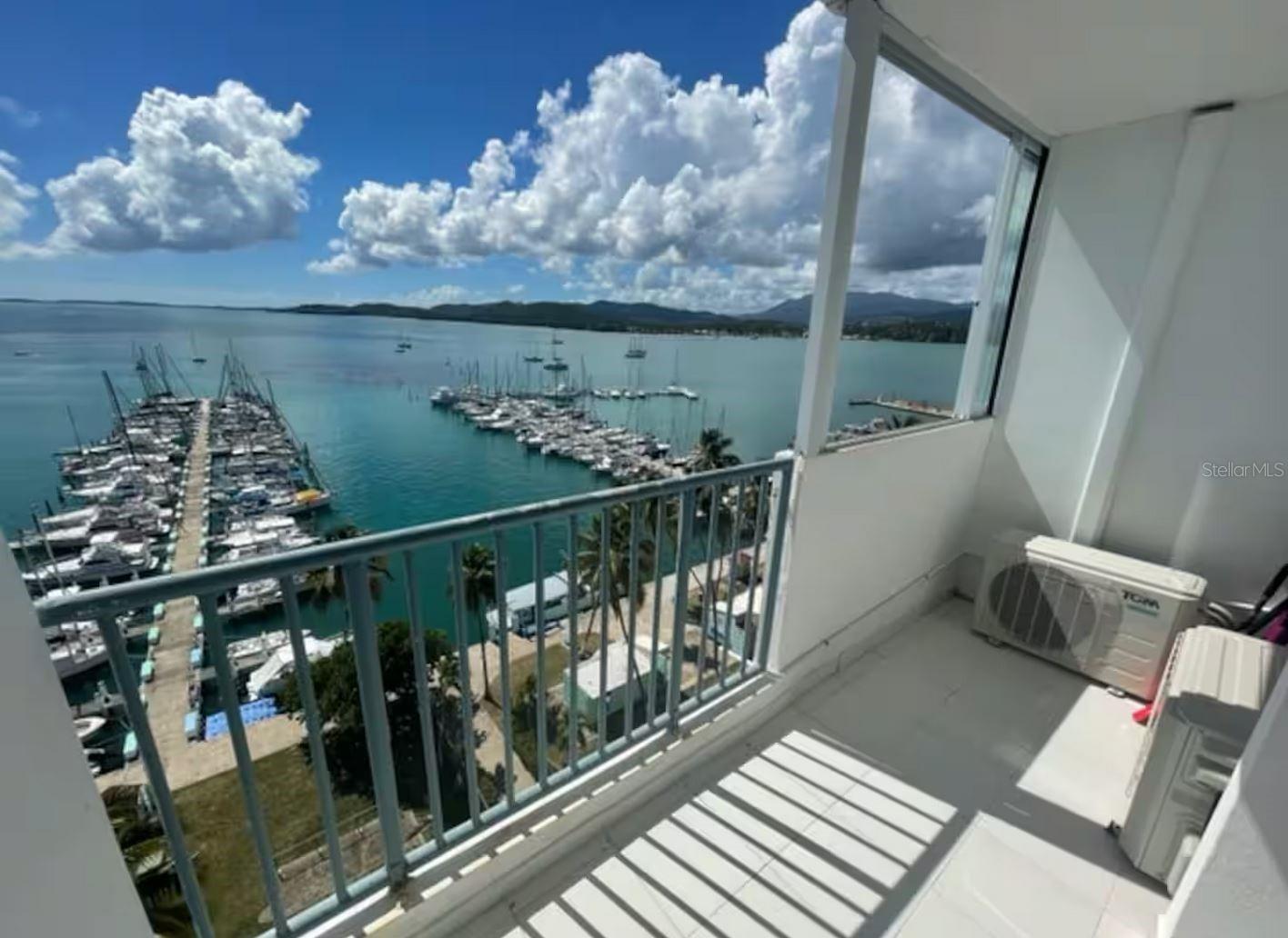 ISLETA MARINA - Residential