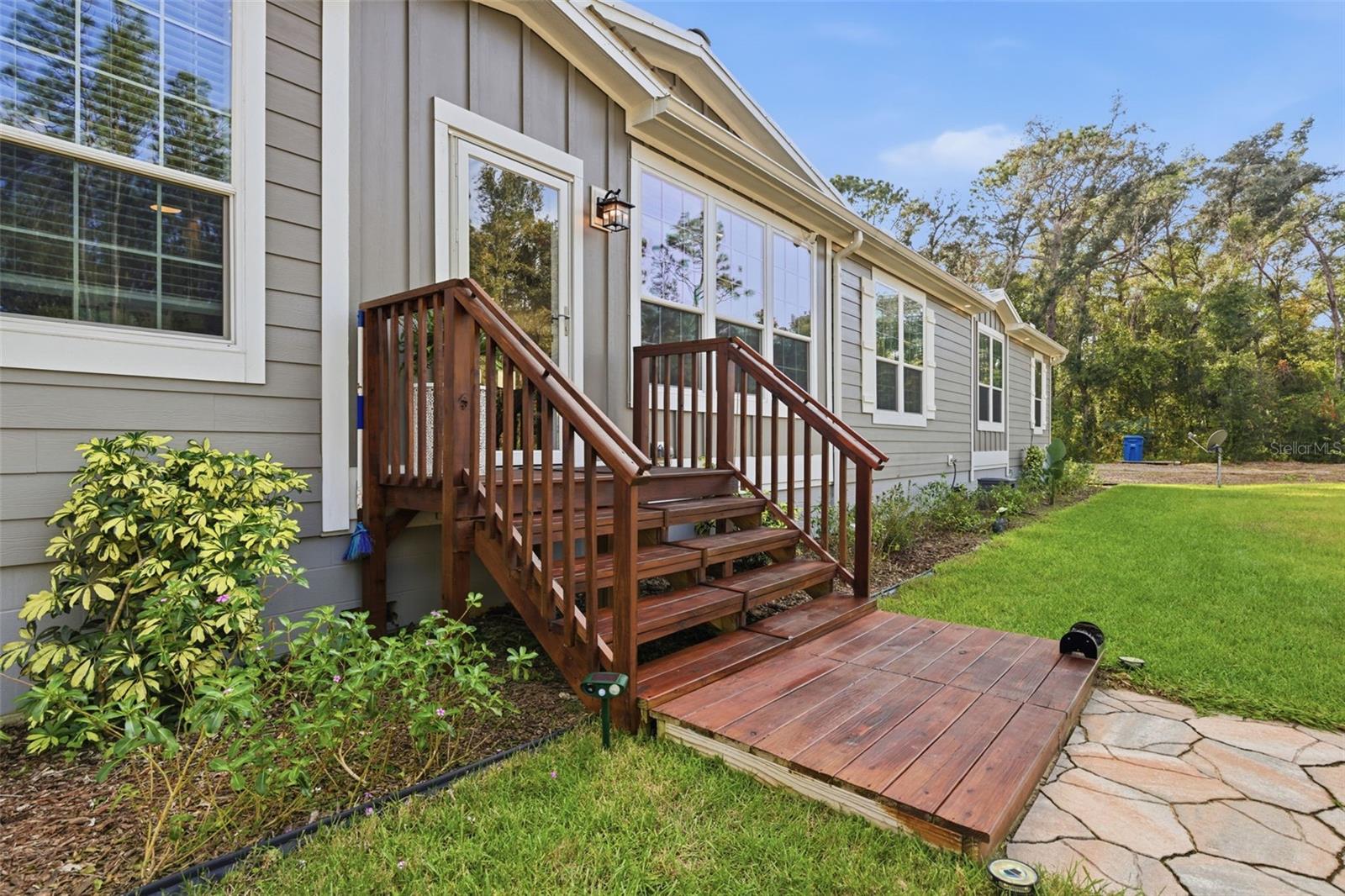 ACREAGE - Residential