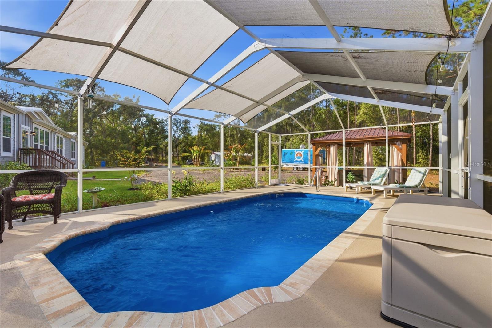 ACREAGE - Residential