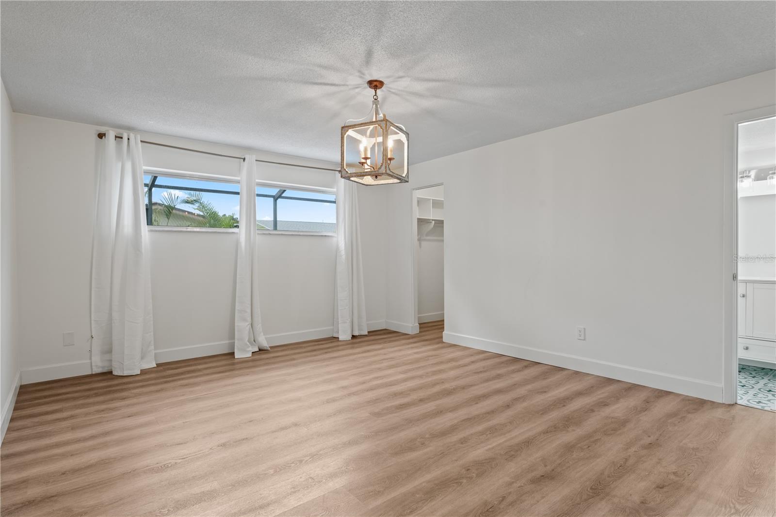 COLLEGE PARK - Residential