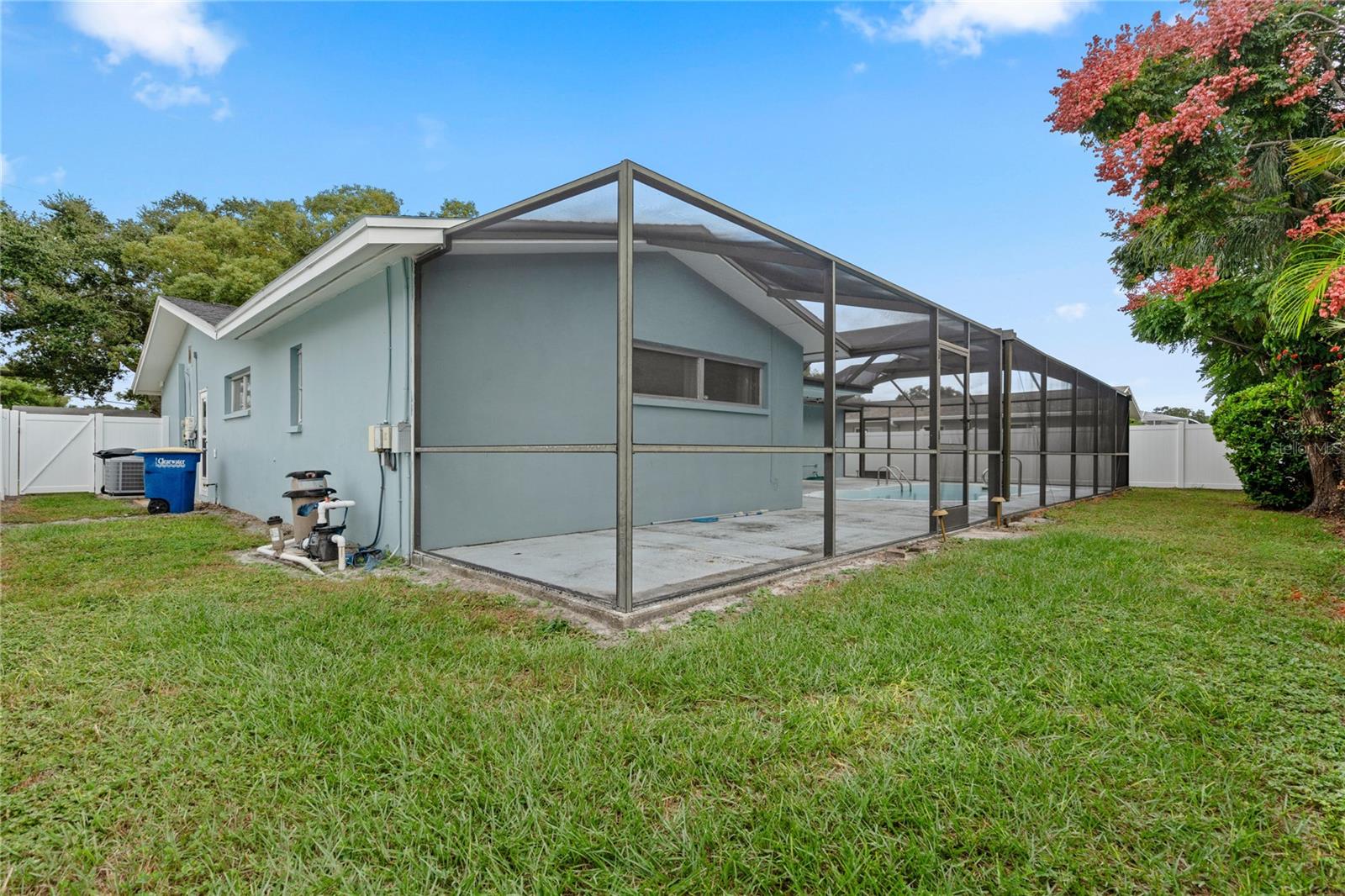 COLLEGE PARK - Residential