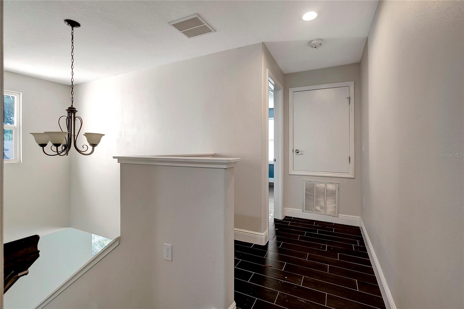 TODDS TERRACE SUB - Residential Lease