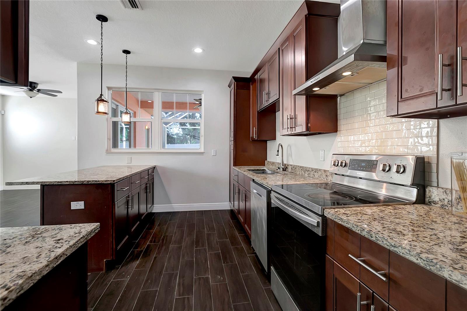 TODDS TERRACE SUB - Residential Lease