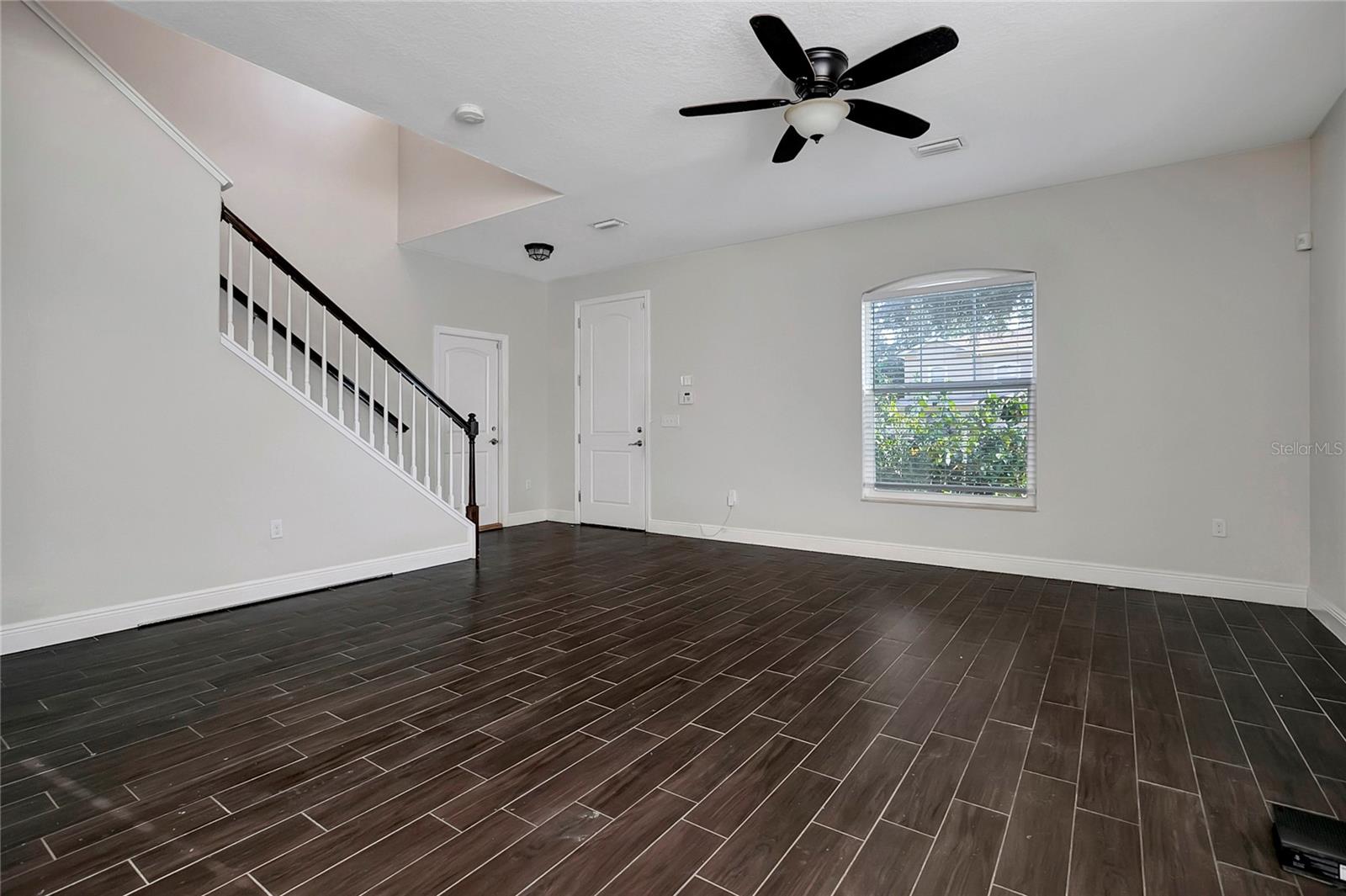 TODDS TERRACE SUB - Residential Lease