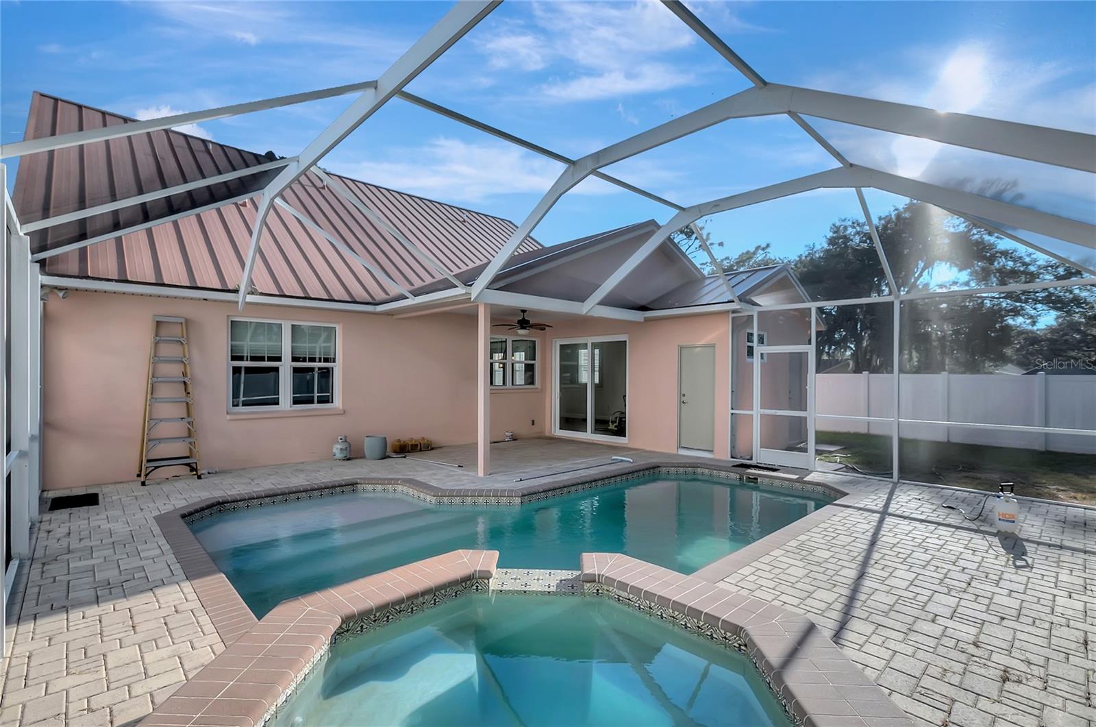 TODDS TERRACE SUB - Residential Lease