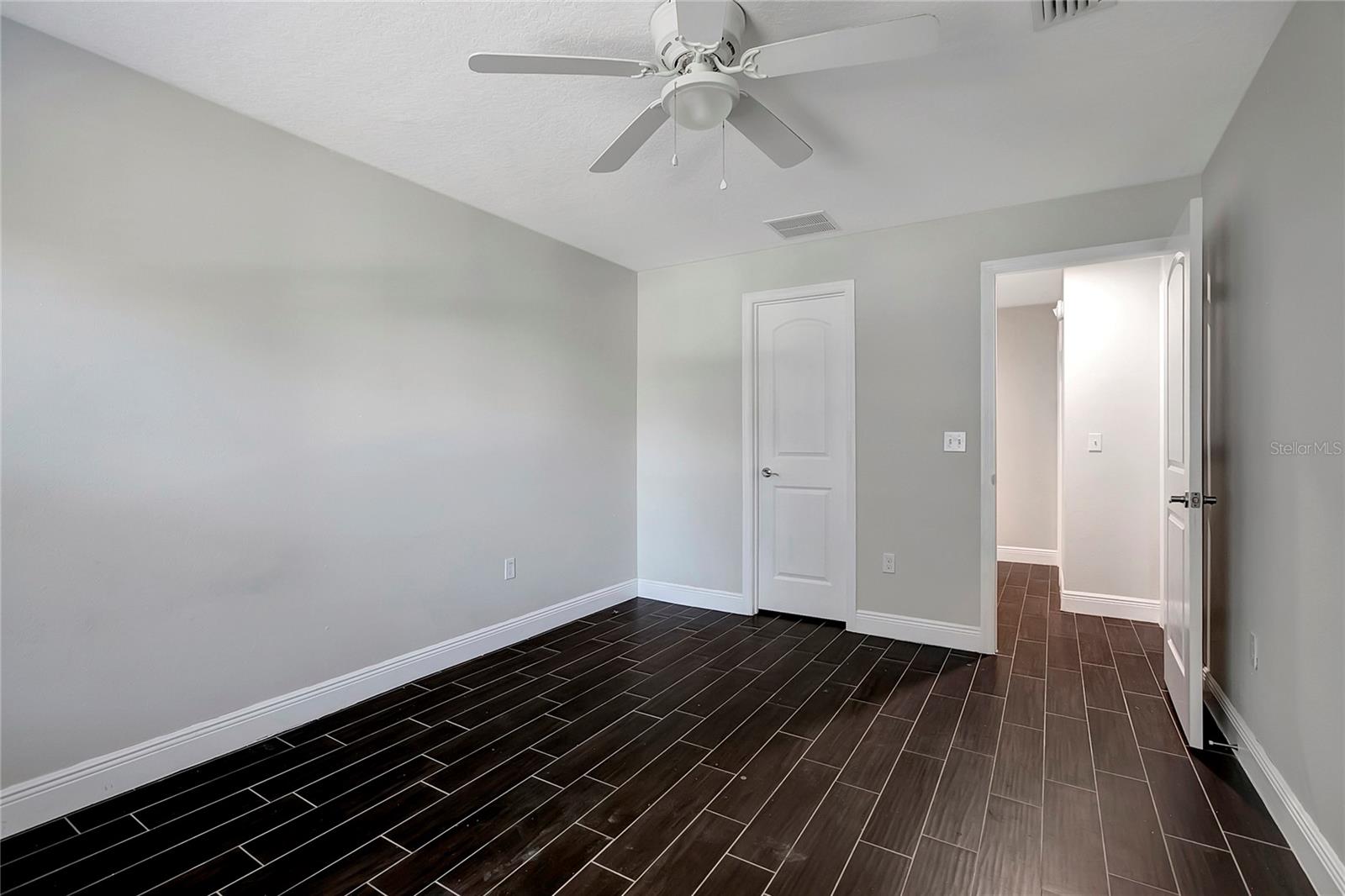 TODDS TERRACE SUB - Residential Lease