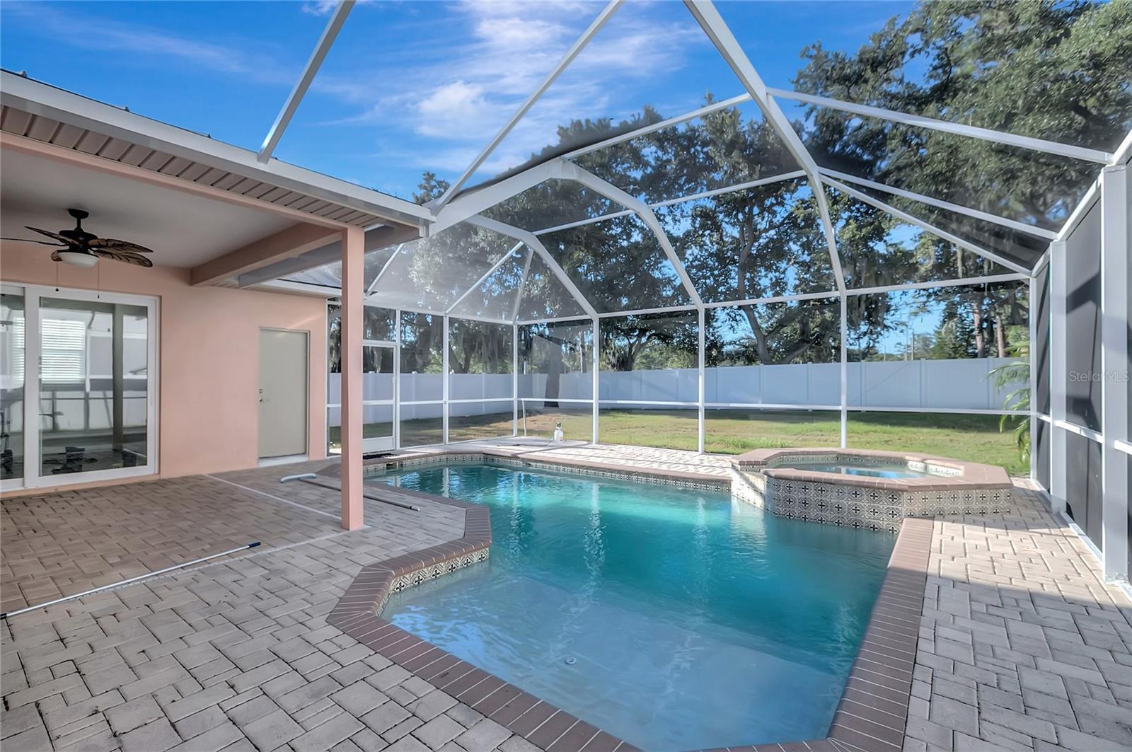 TODDS TERRACE SUB - Residential Lease