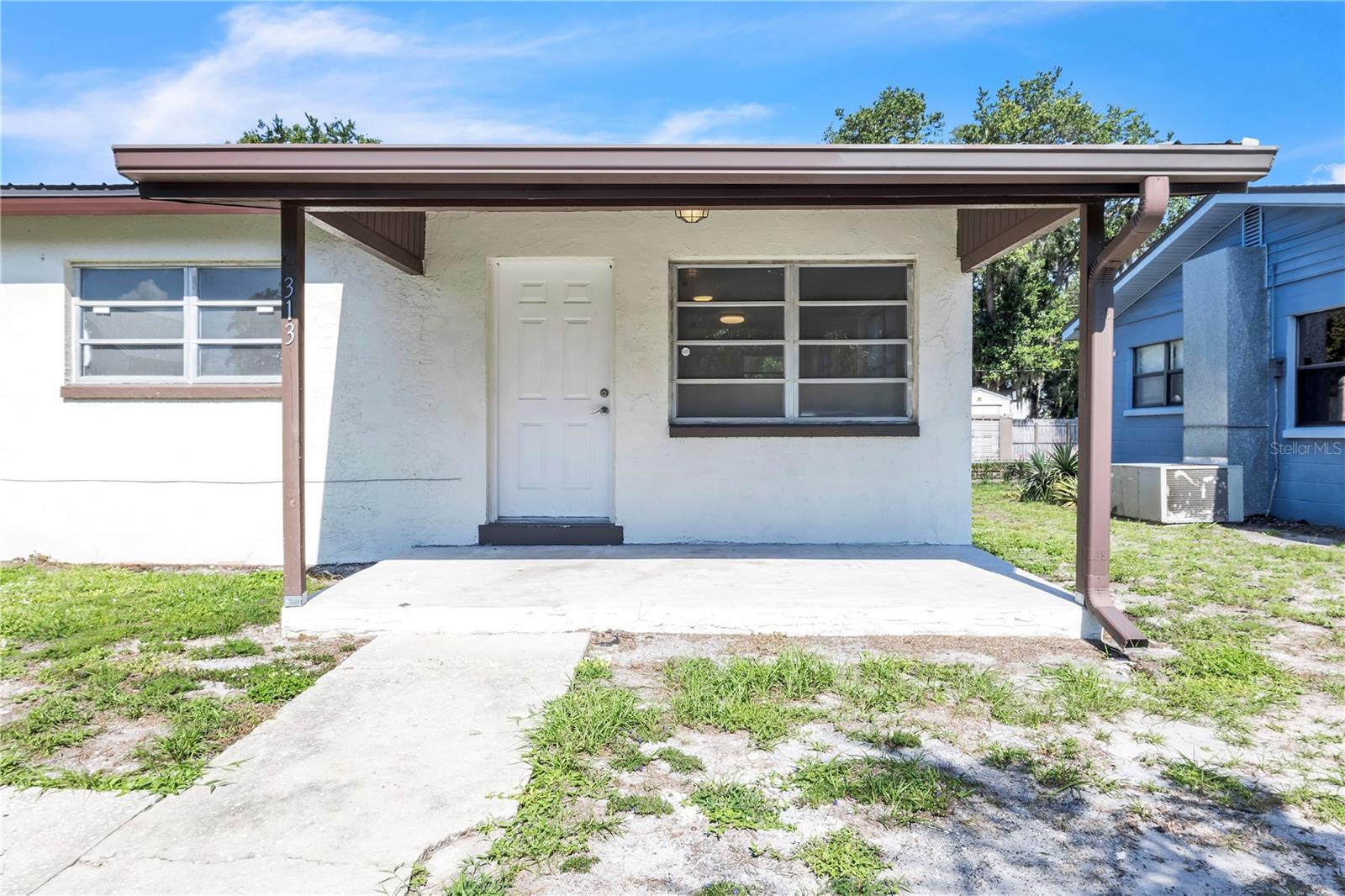 311 & 313 N ARCADIA AVENUE