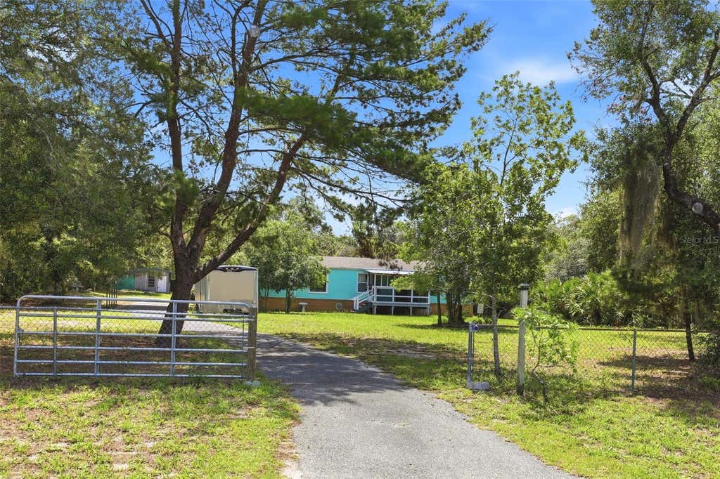 Photo of 44238 Forest View Road, Deland, FL 32720 (MLS # O6417439)