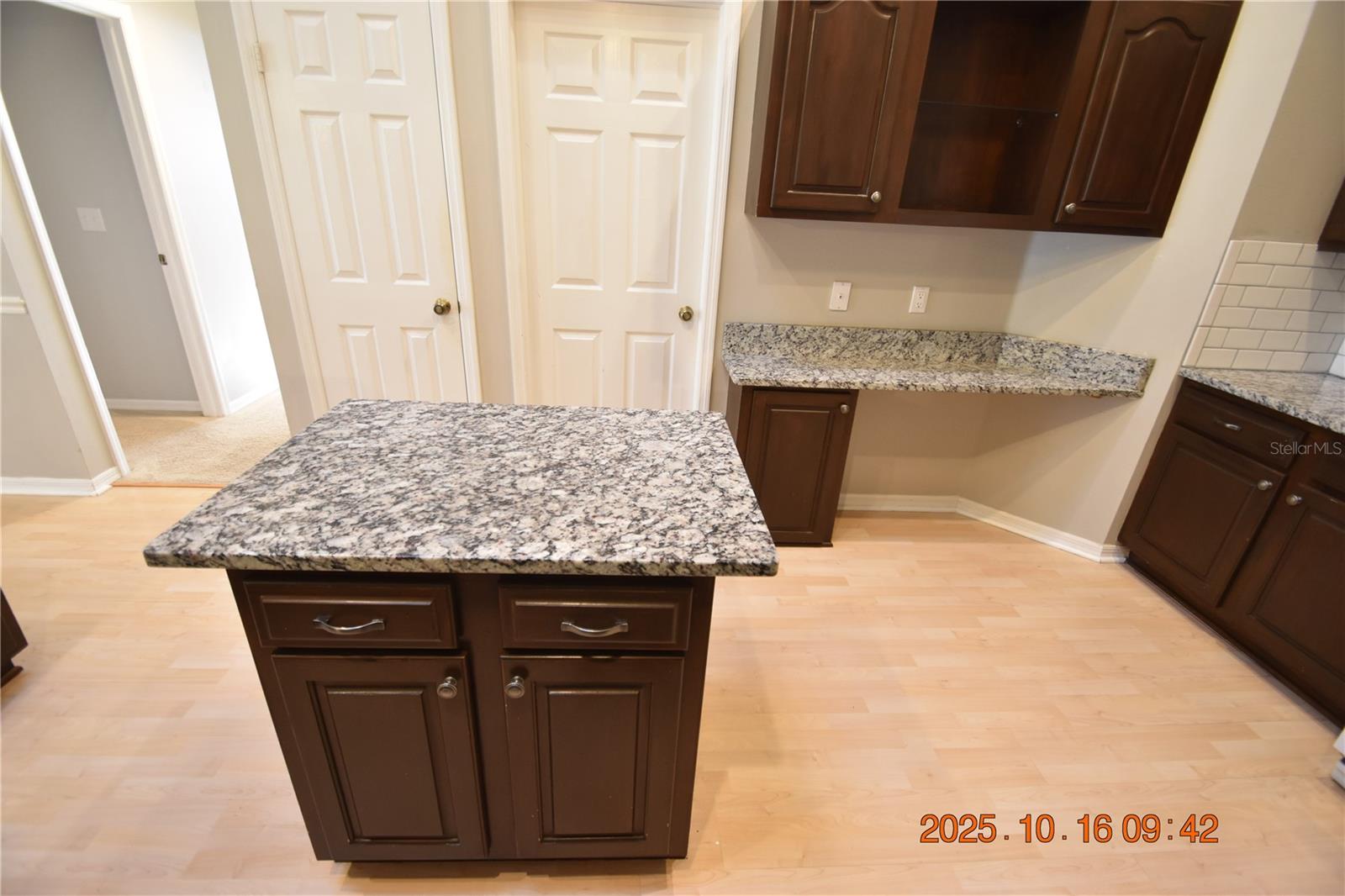 BUCKHORN FOURTH ADD UNIT - Residential Lease