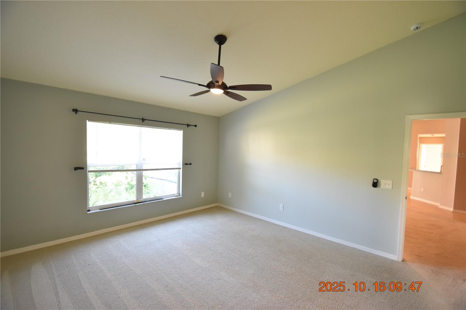 BUCKHORN FOURTH ADD UNIT - Residential Lease