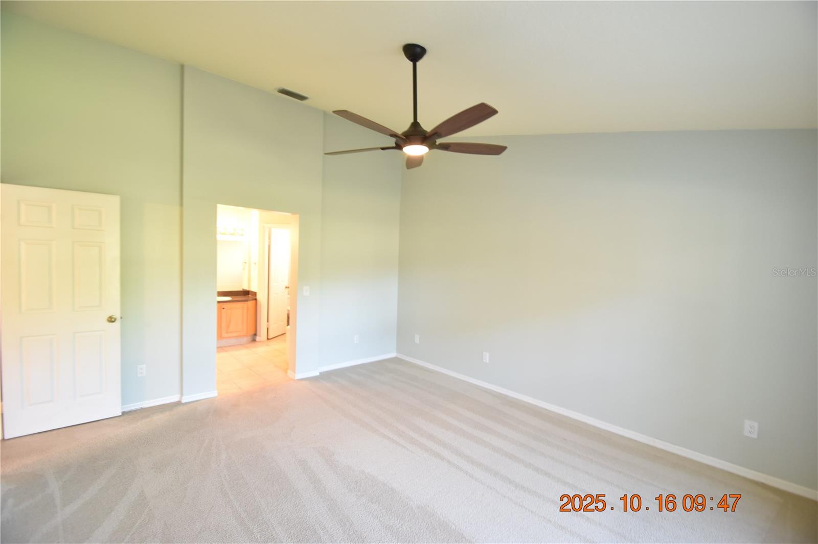 BUCKHORN FOURTH ADD UNIT - Residential Lease