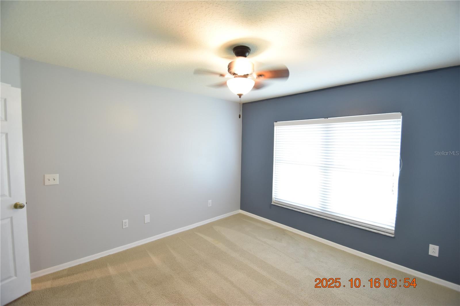 BUCKHORN FOURTH ADD UNIT - Residential Lease