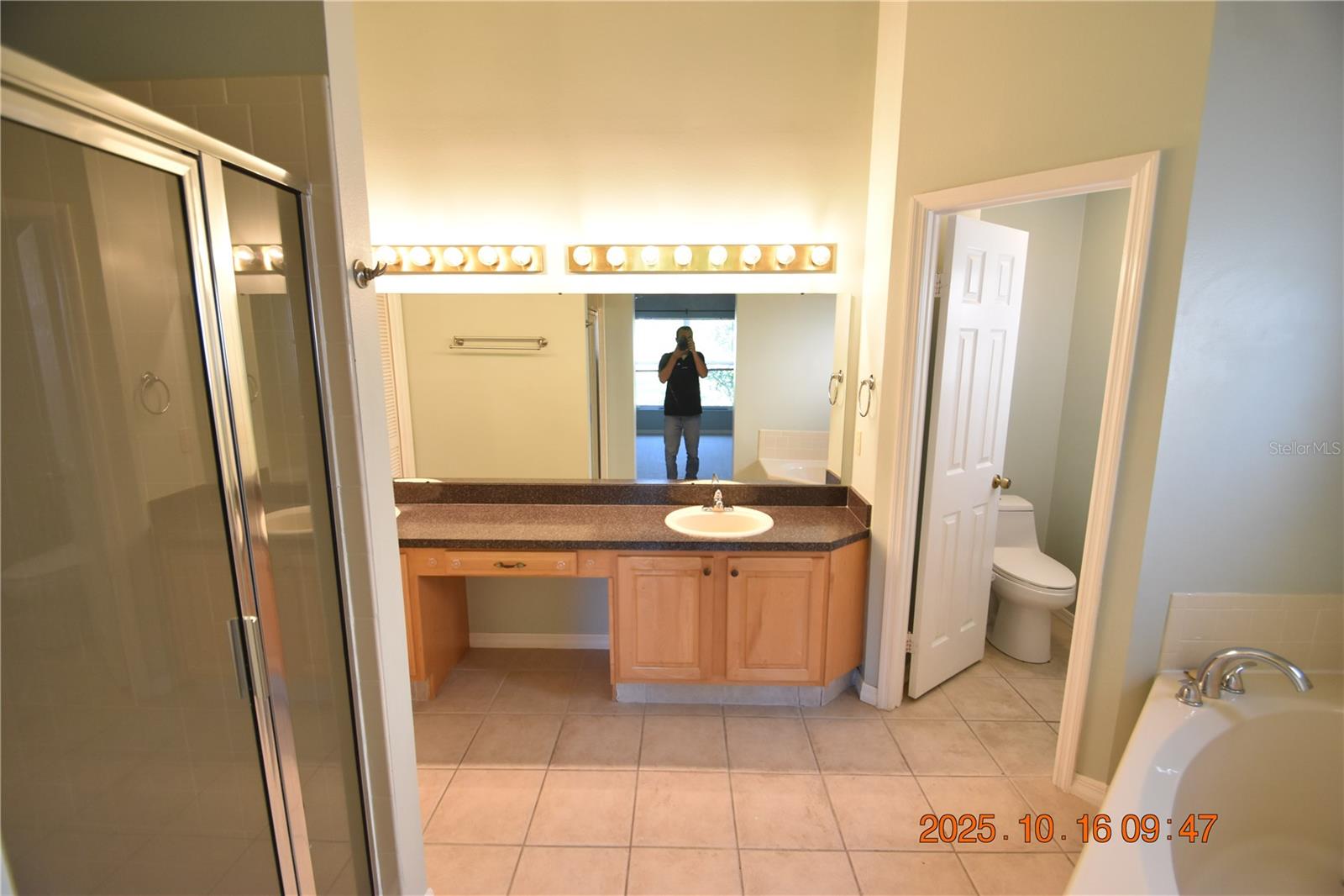 BUCKHORN FOURTH ADD UNIT - Residential Lease