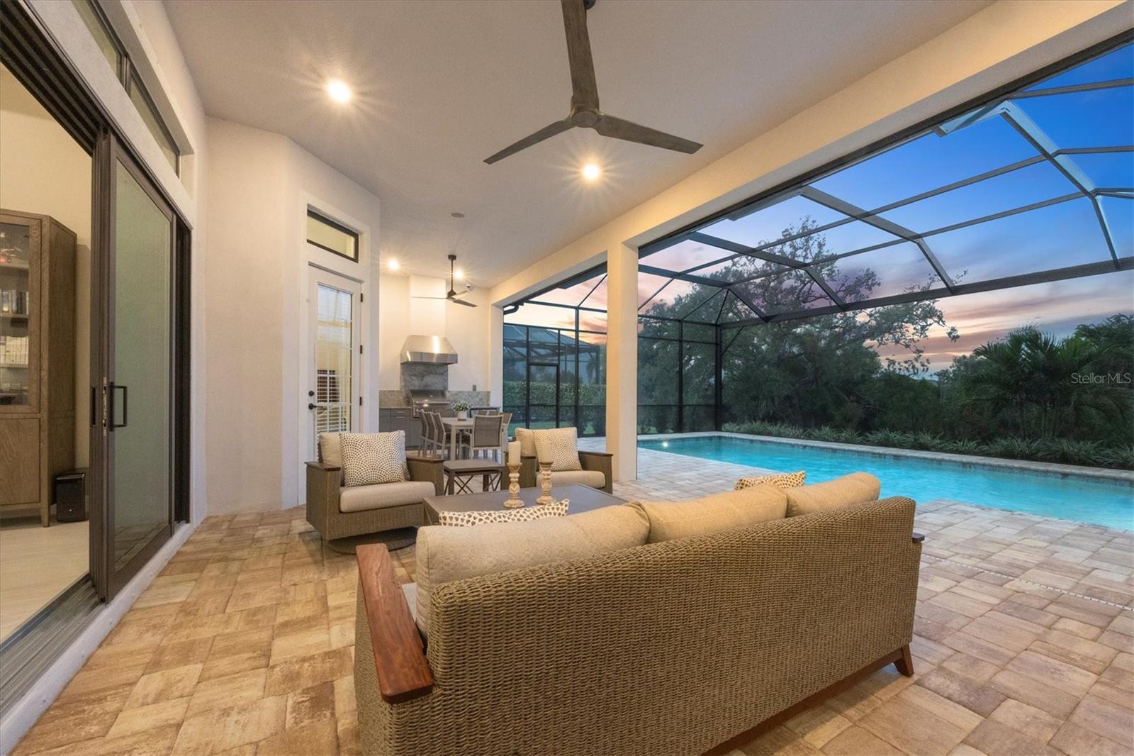 AZARIO ESPLANADE PH II SUBPH A, B & C - Residential
