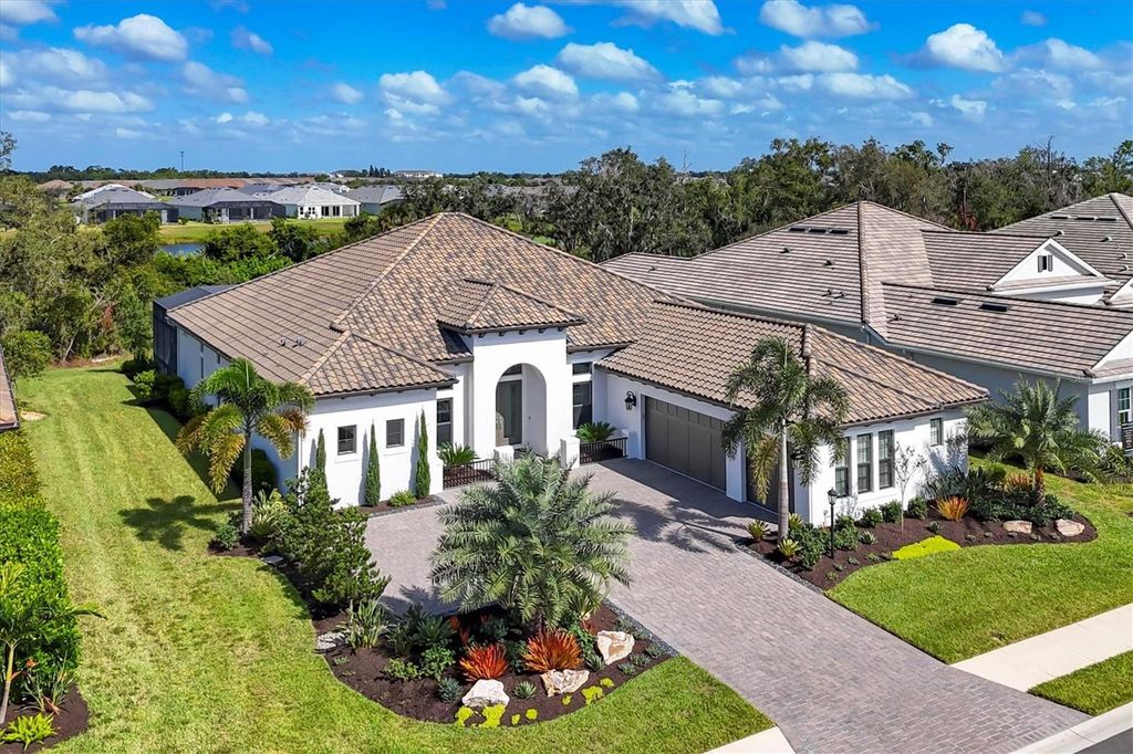 Photo of 15107 Derna Terrace, Lakewood Ranch, FL 34211 (MLS # A4665914)