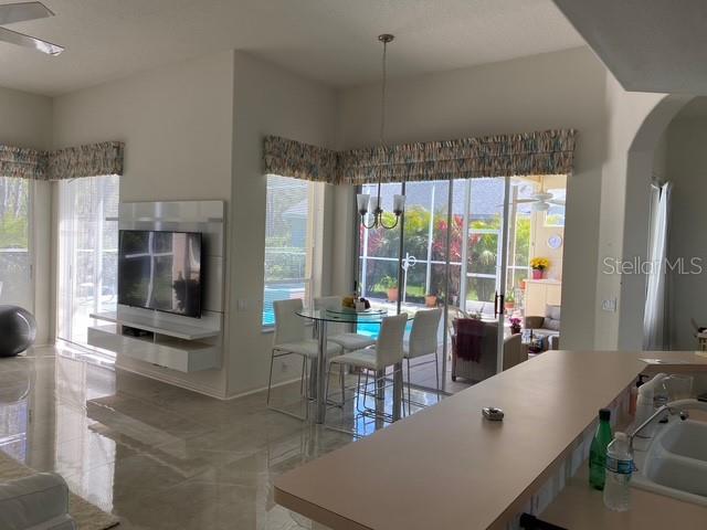 1208 ARLINBROOK DRIVE