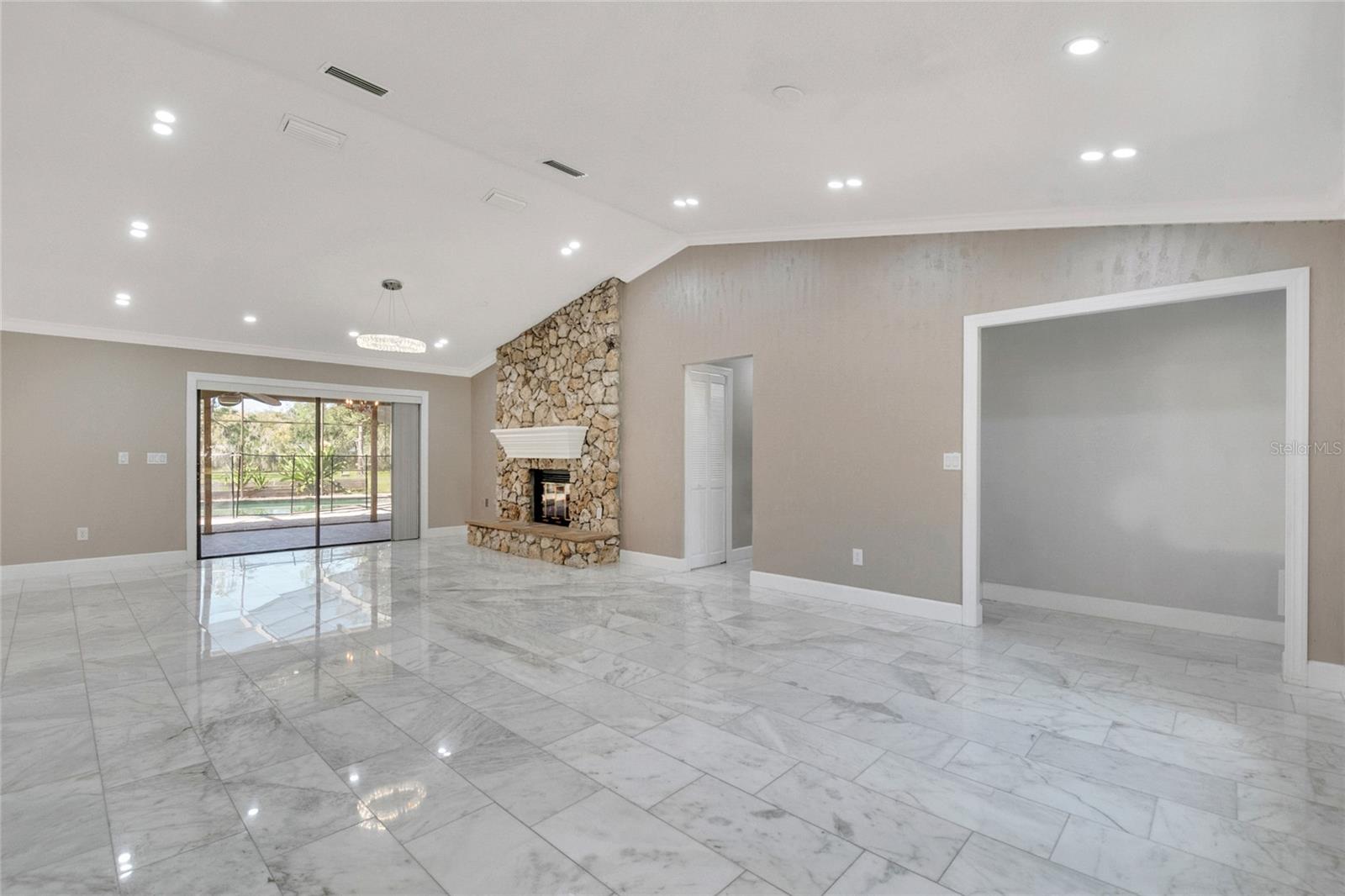 LAKE BUTLER ESTATES - Residential