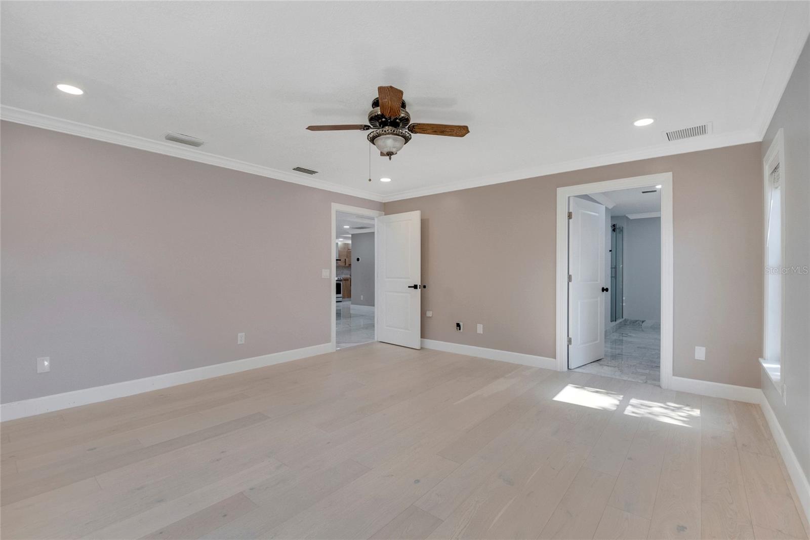 LAKE BUTLER ESTATES - Residential