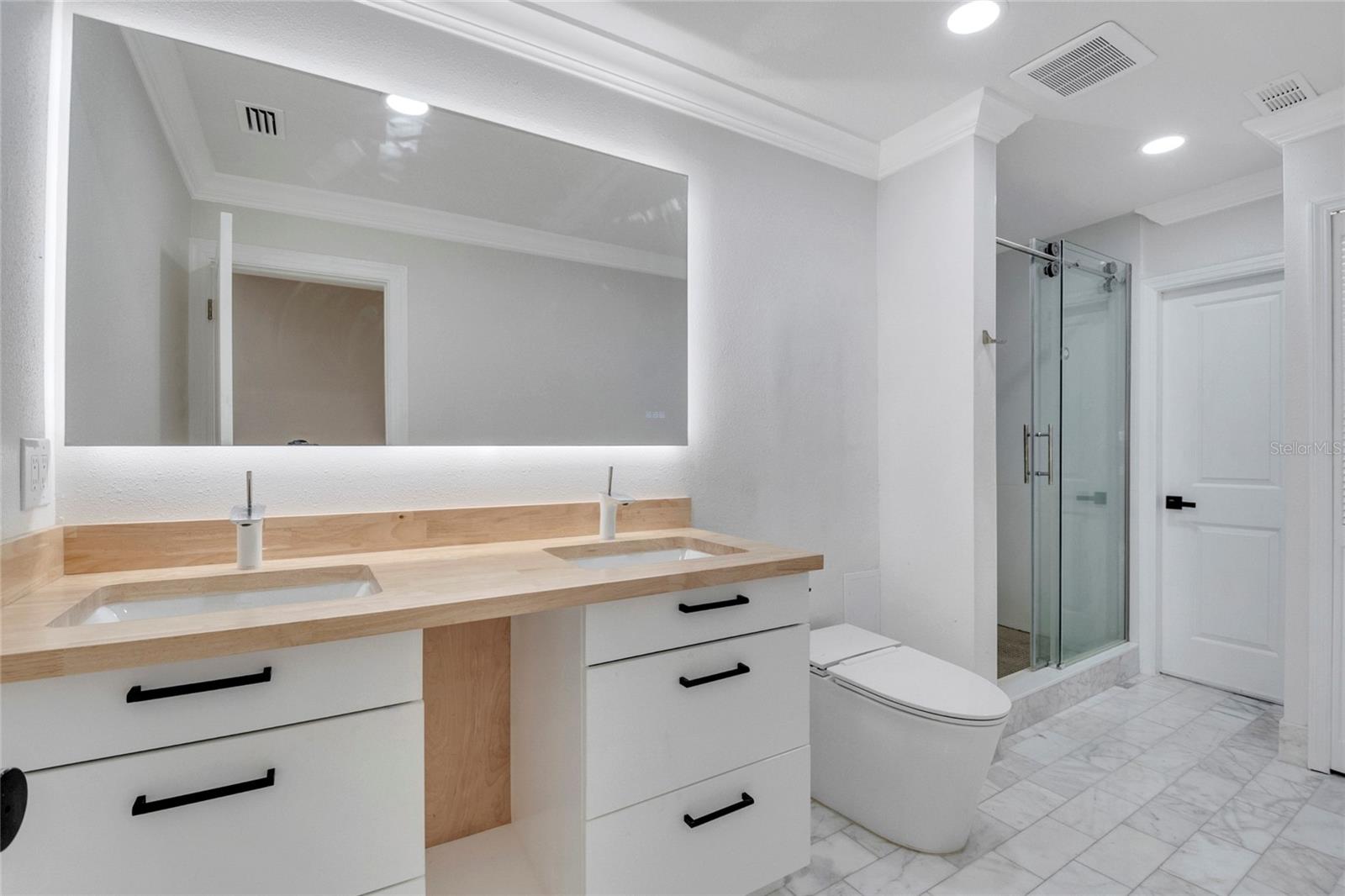 LAKE BUTLER ESTATES - Residential