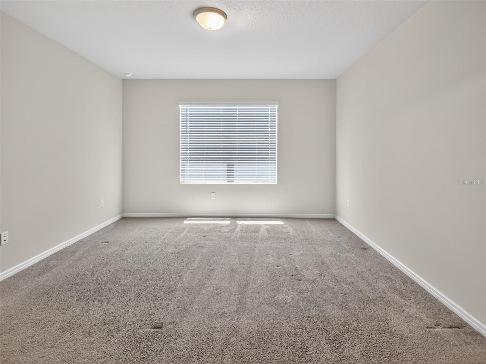 FOREST LAKE - Residential Lease