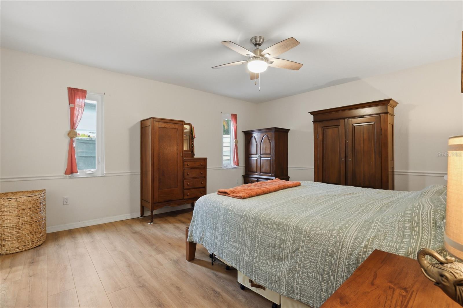 SARASOTA HIGHLANDS - Residential