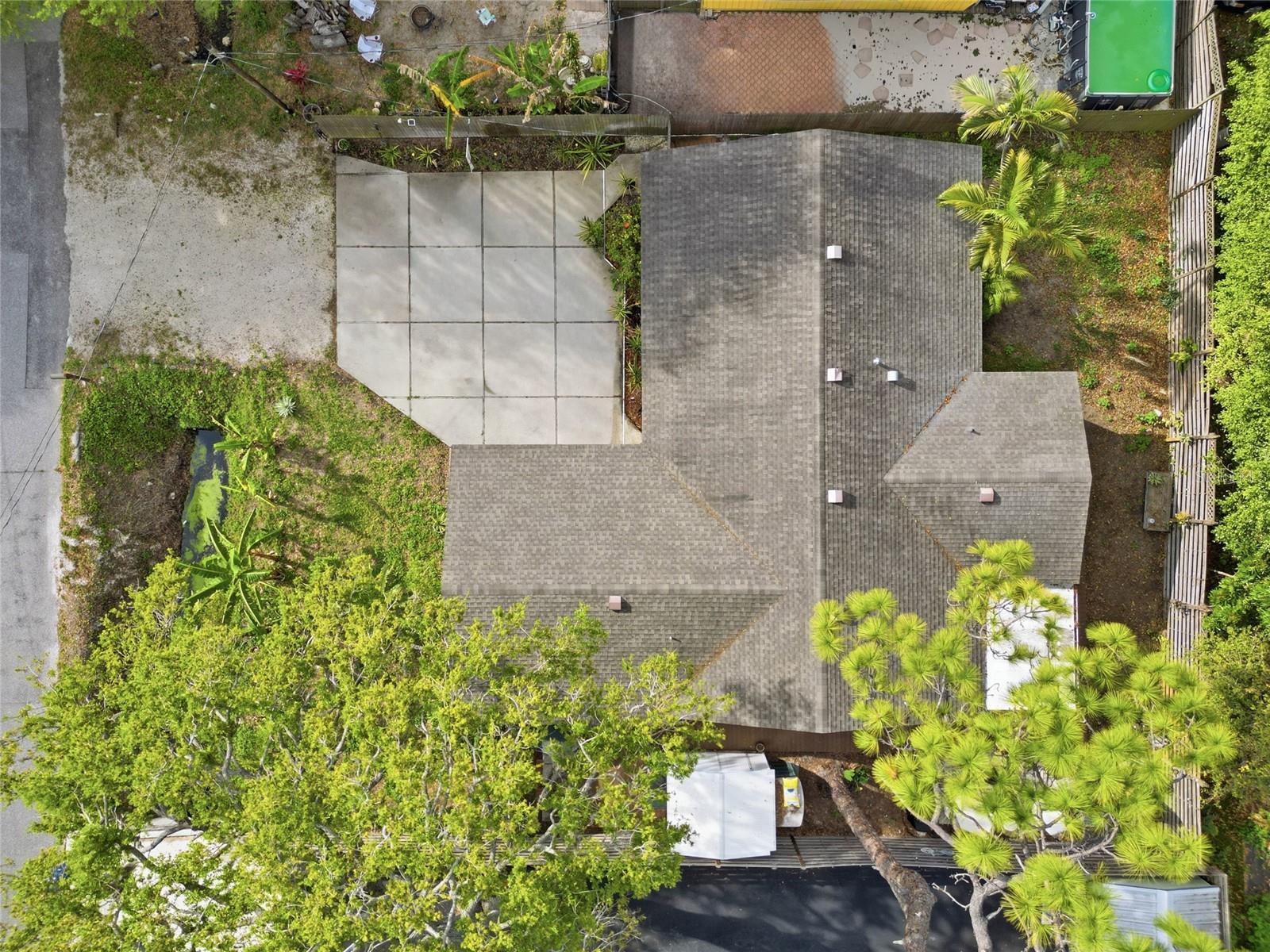 SARASOTA HIGHLANDS - Residential