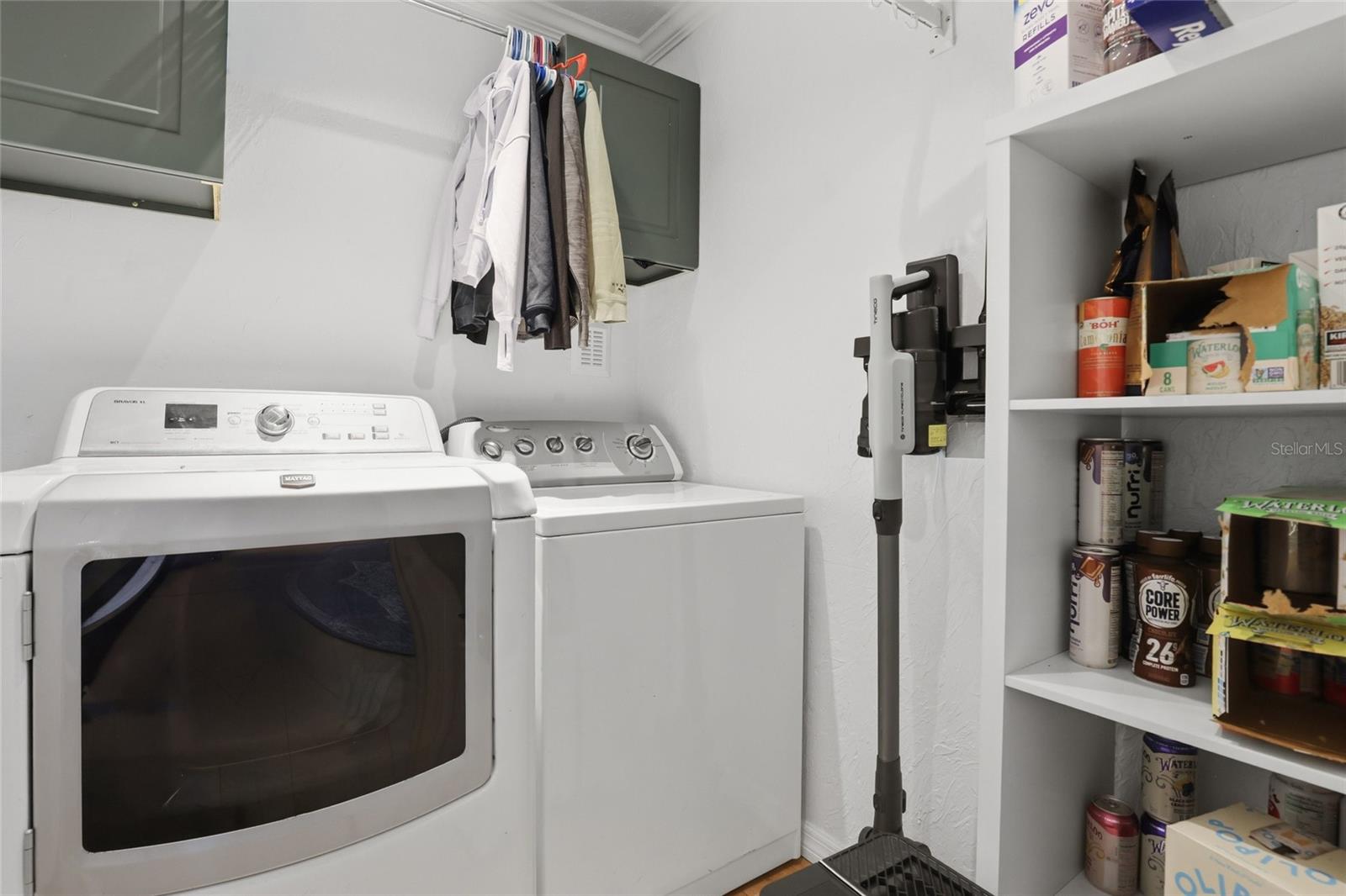 SARASOTA HIGHLANDS - Residential